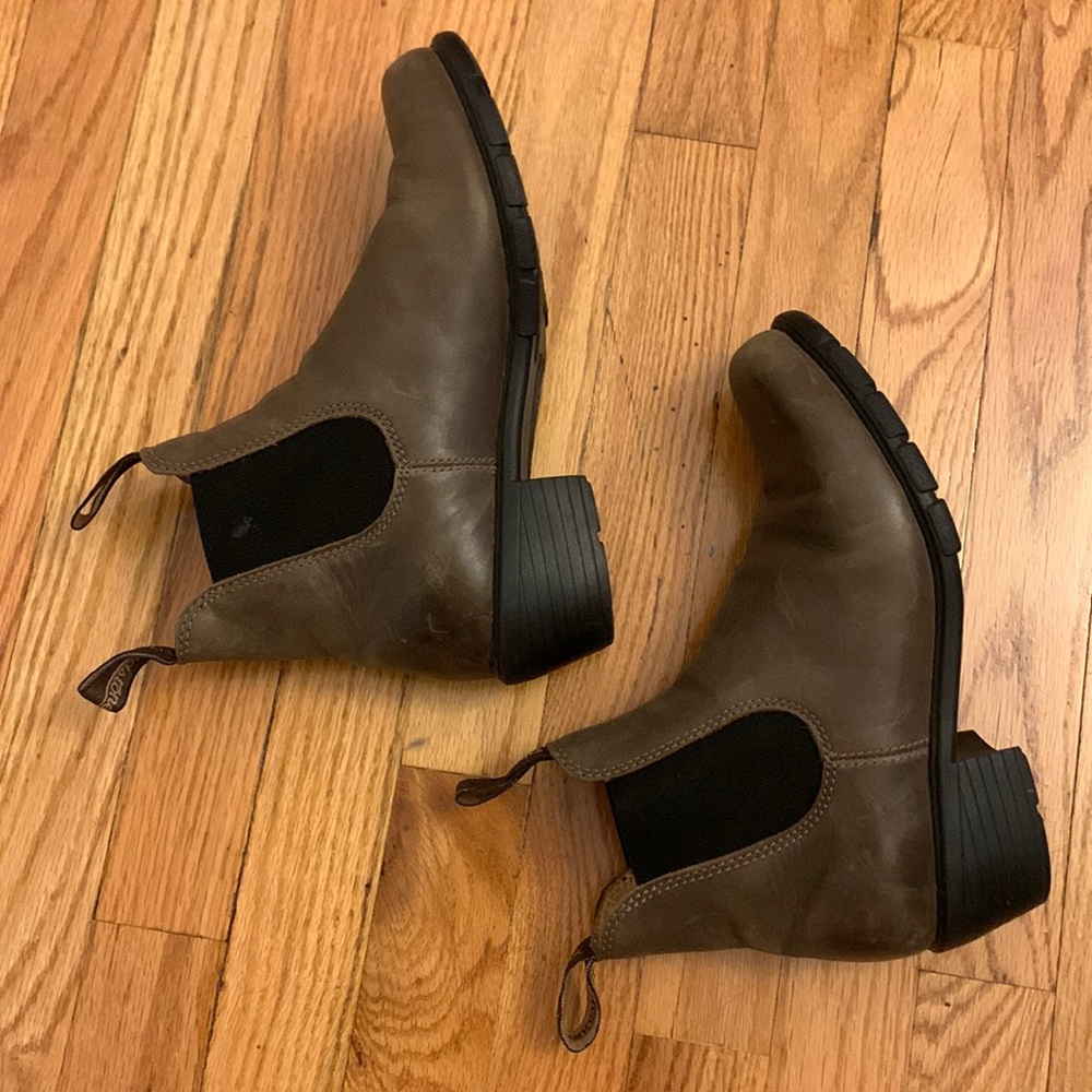 Blundstone Brown Heeled Boots